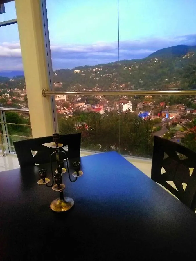 Sky Valley Hotel Kandy 3*,